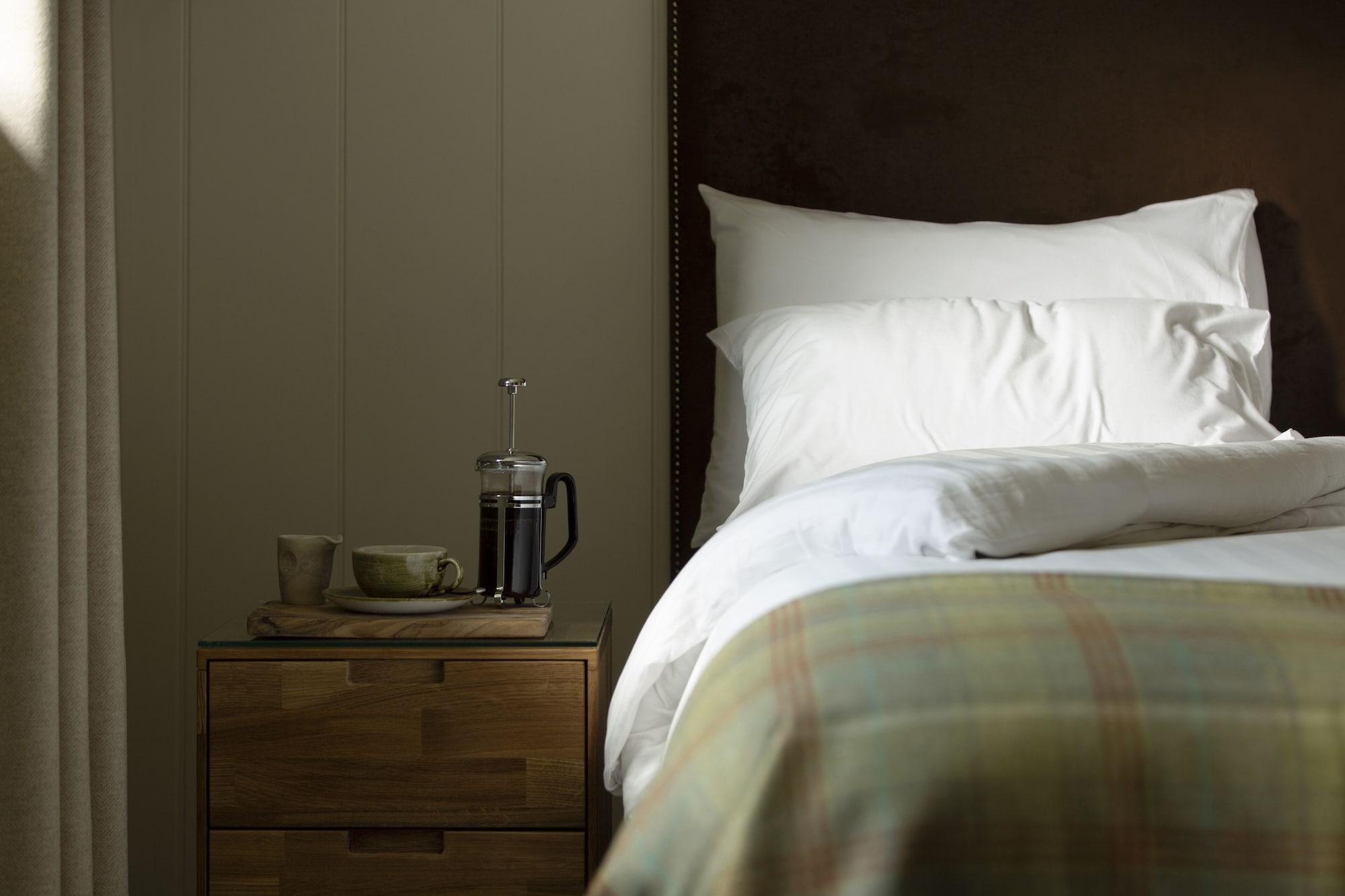 Balmoral Arms Hotel Ballater Ngoại thất bức ảnh